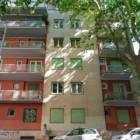 Nice And Well Connected 1 Bed Flat In Testaccio Lejlighed *